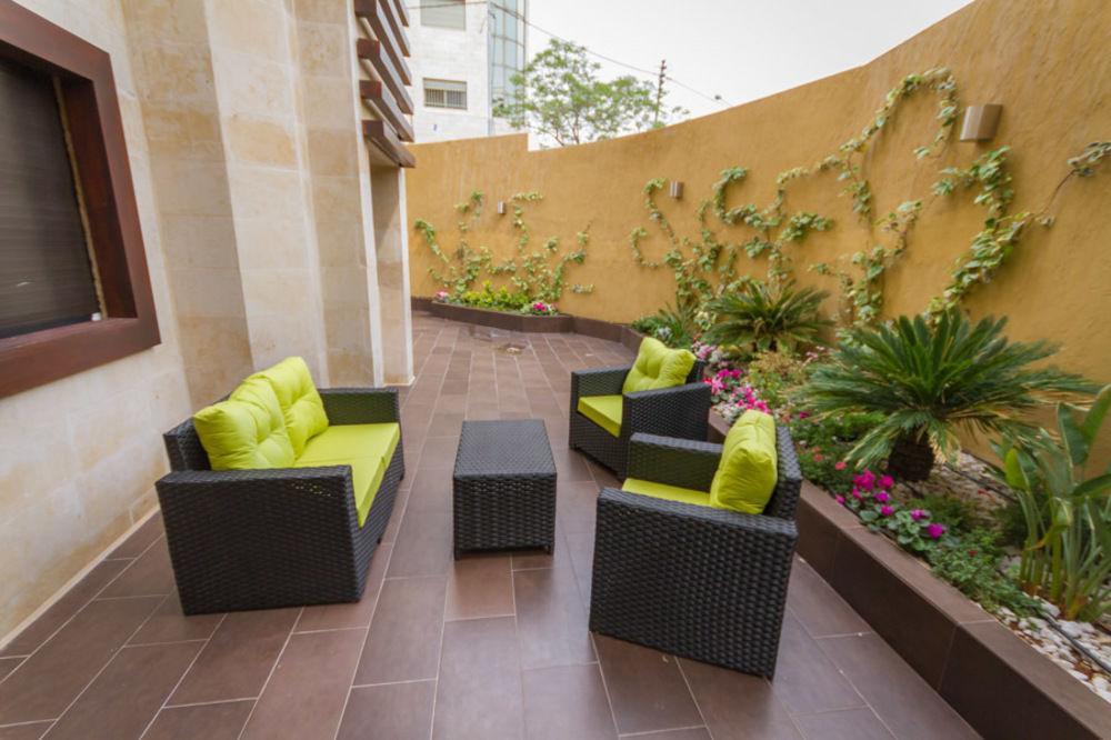 Nadine Hotel Suites อัมมาน ภายนอก รูปภาพ