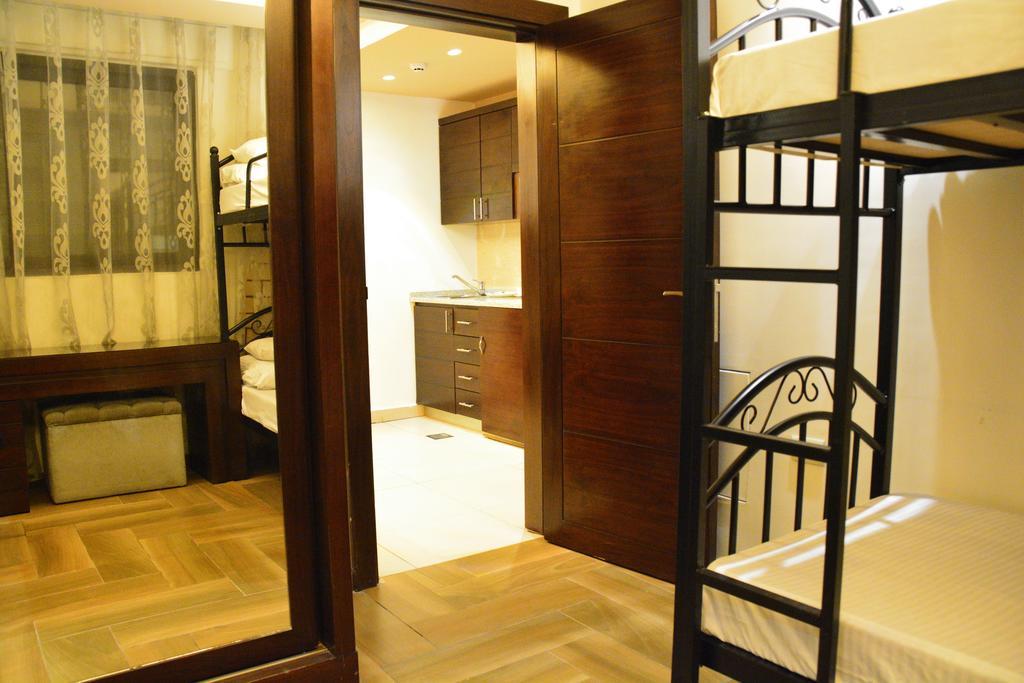 Nadine Hotel Suites อัมมาน ภายนอก รูปภาพ