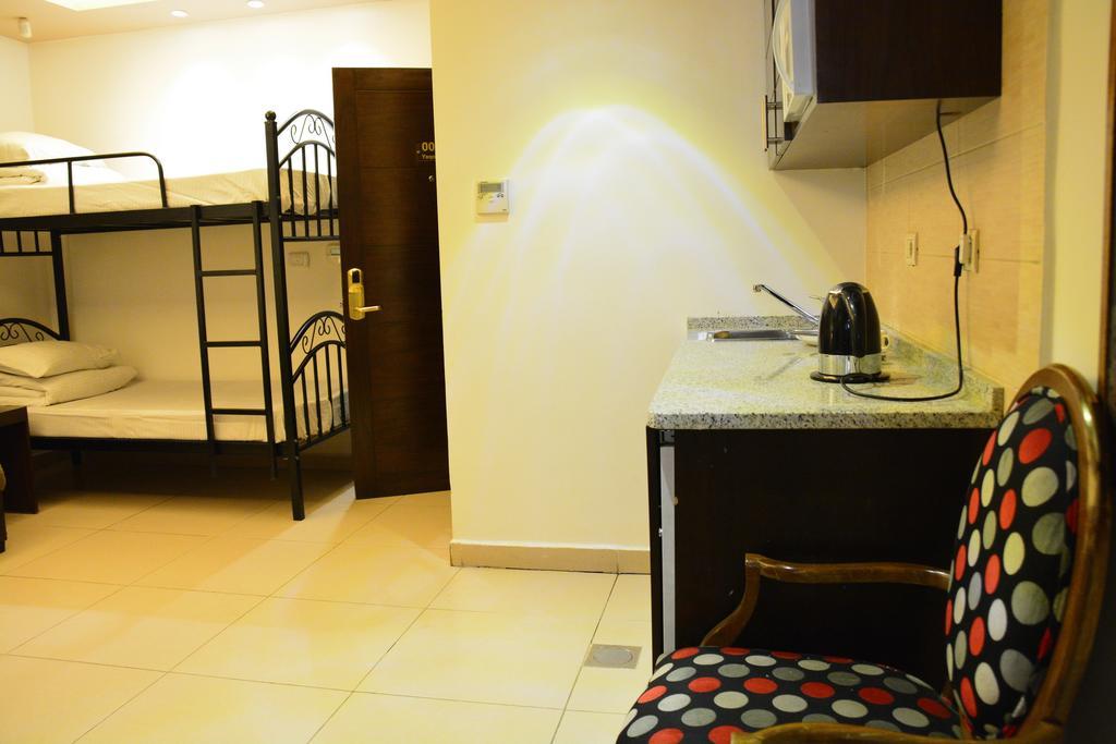 Nadine Hotel Suites อัมมาน ภายนอก รูปภาพ