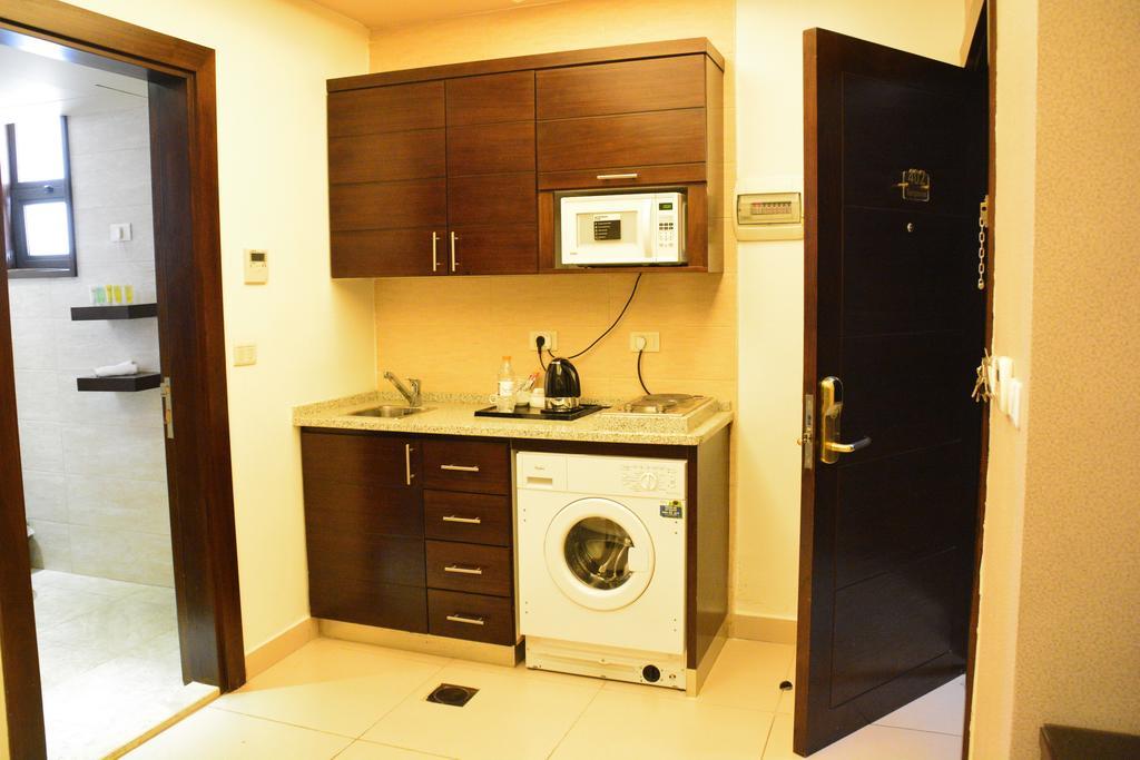 Nadine Hotel Suites อัมมาน ภายนอก รูปภาพ