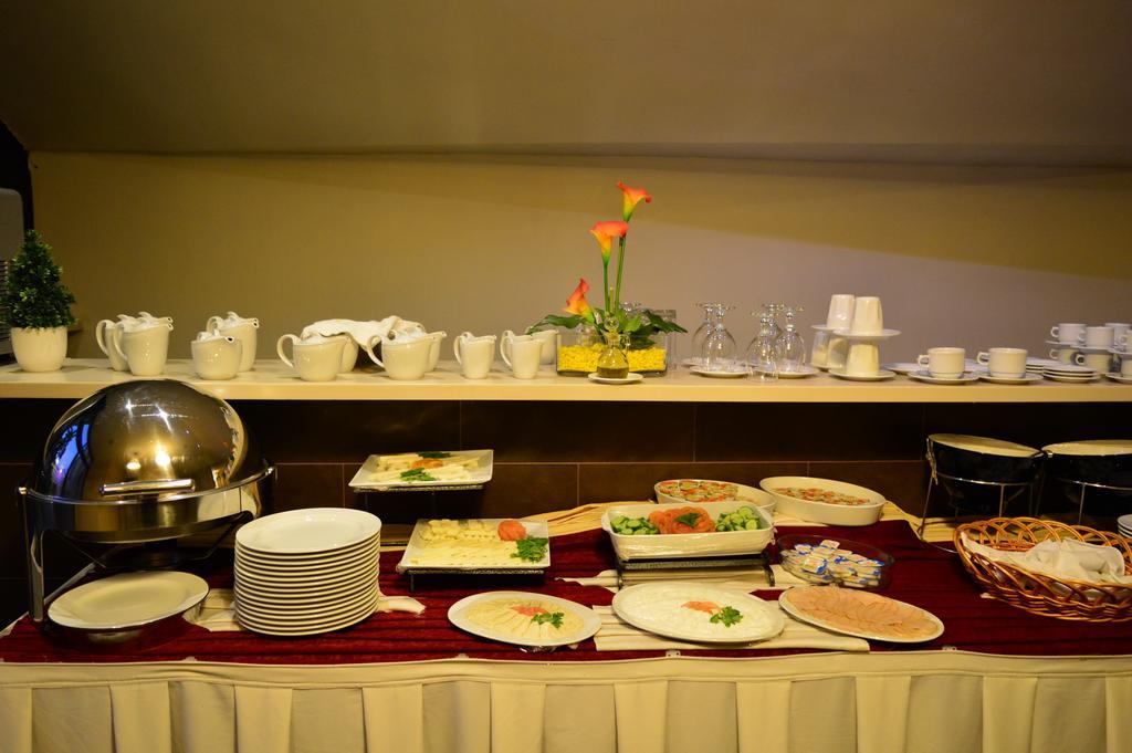 Nadine Hotel Suites อัมมาน ภายนอก รูปภาพ