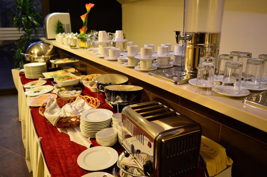 Nadine Hotel Suites อัมมาน ภายนอก รูปภาพ