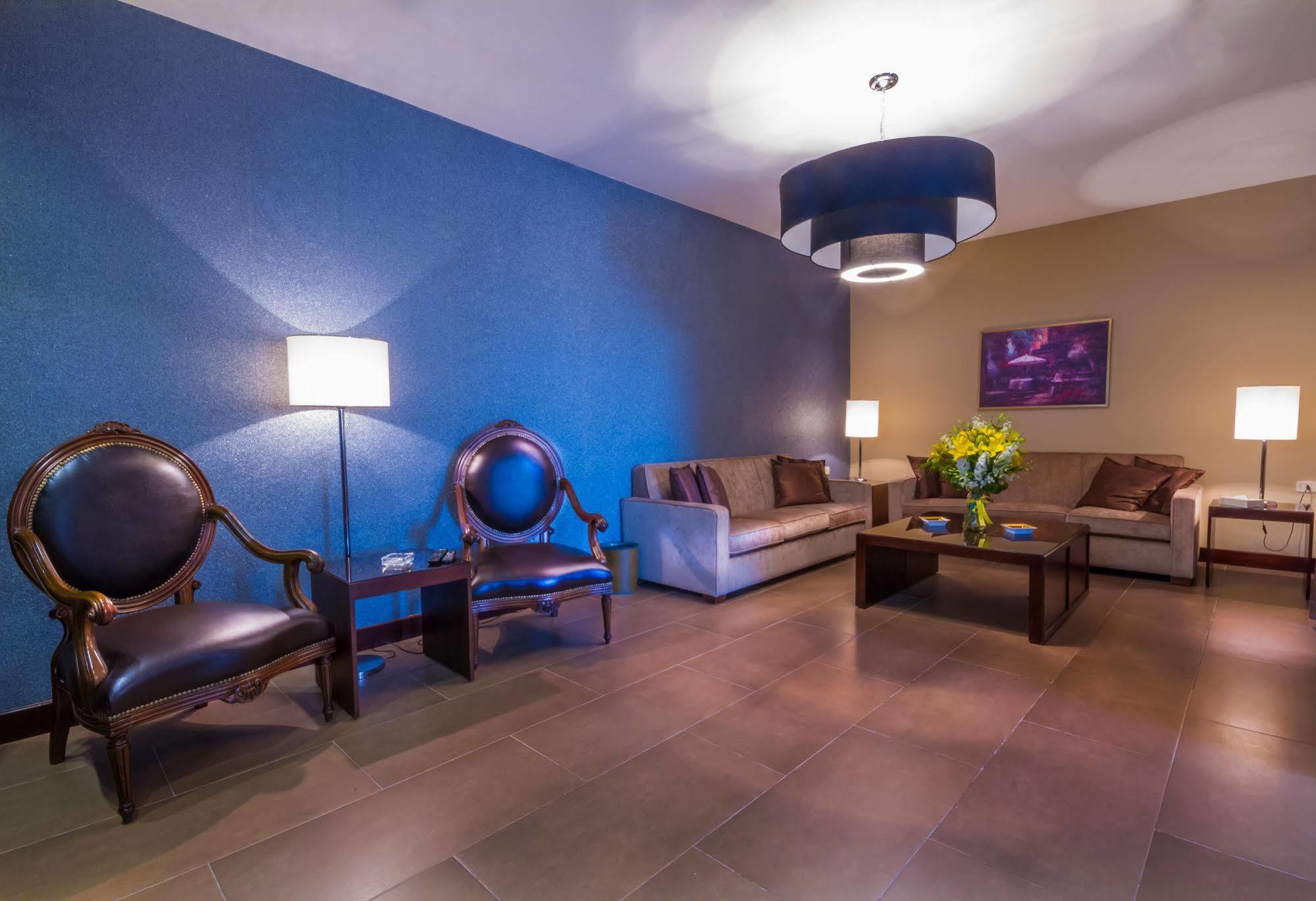 Nadine Hotel Suites อัมมาน ภายนอก รูปภาพ