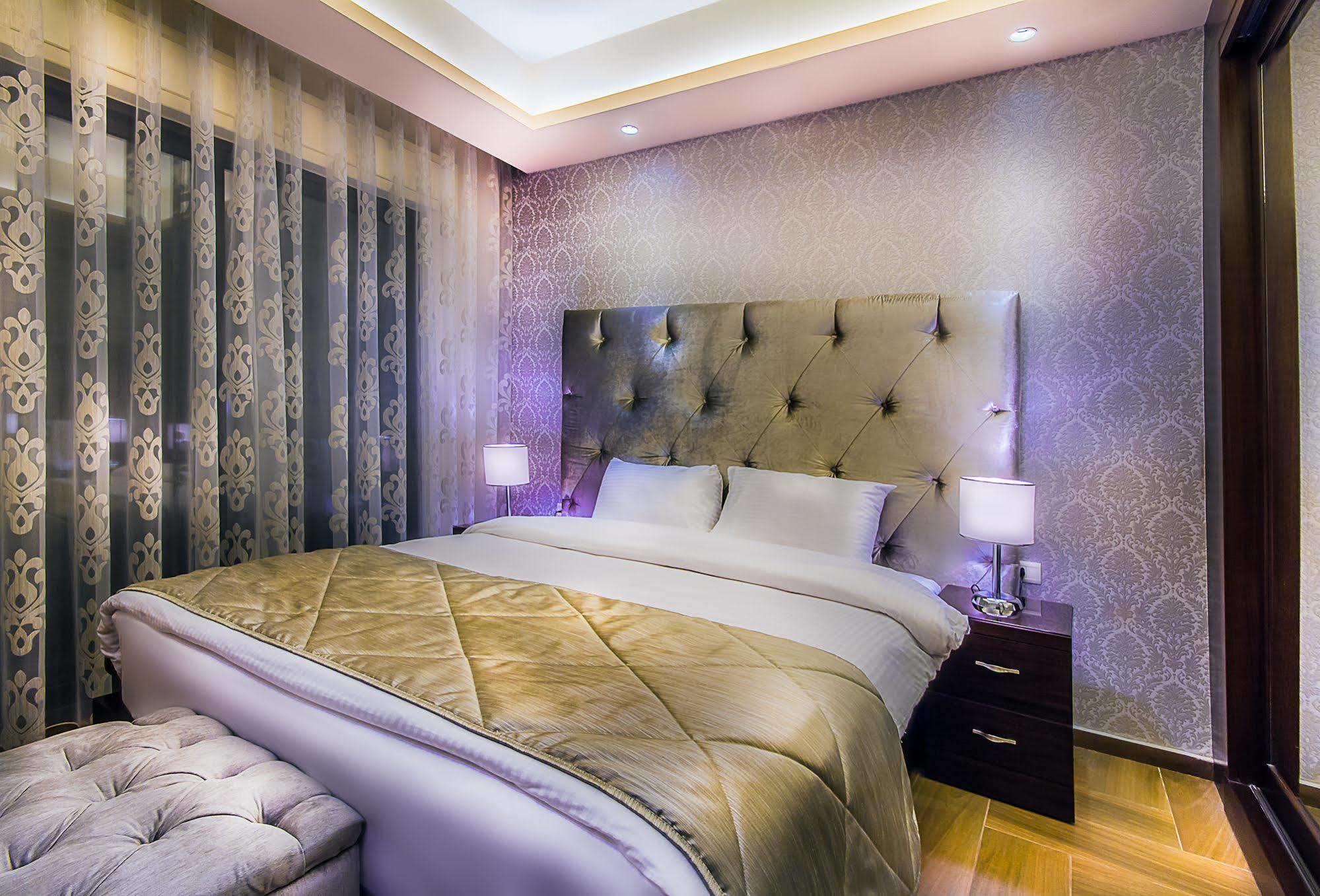 Nadine Hotel Suites อัมมาน ภายนอก รูปภาพ
