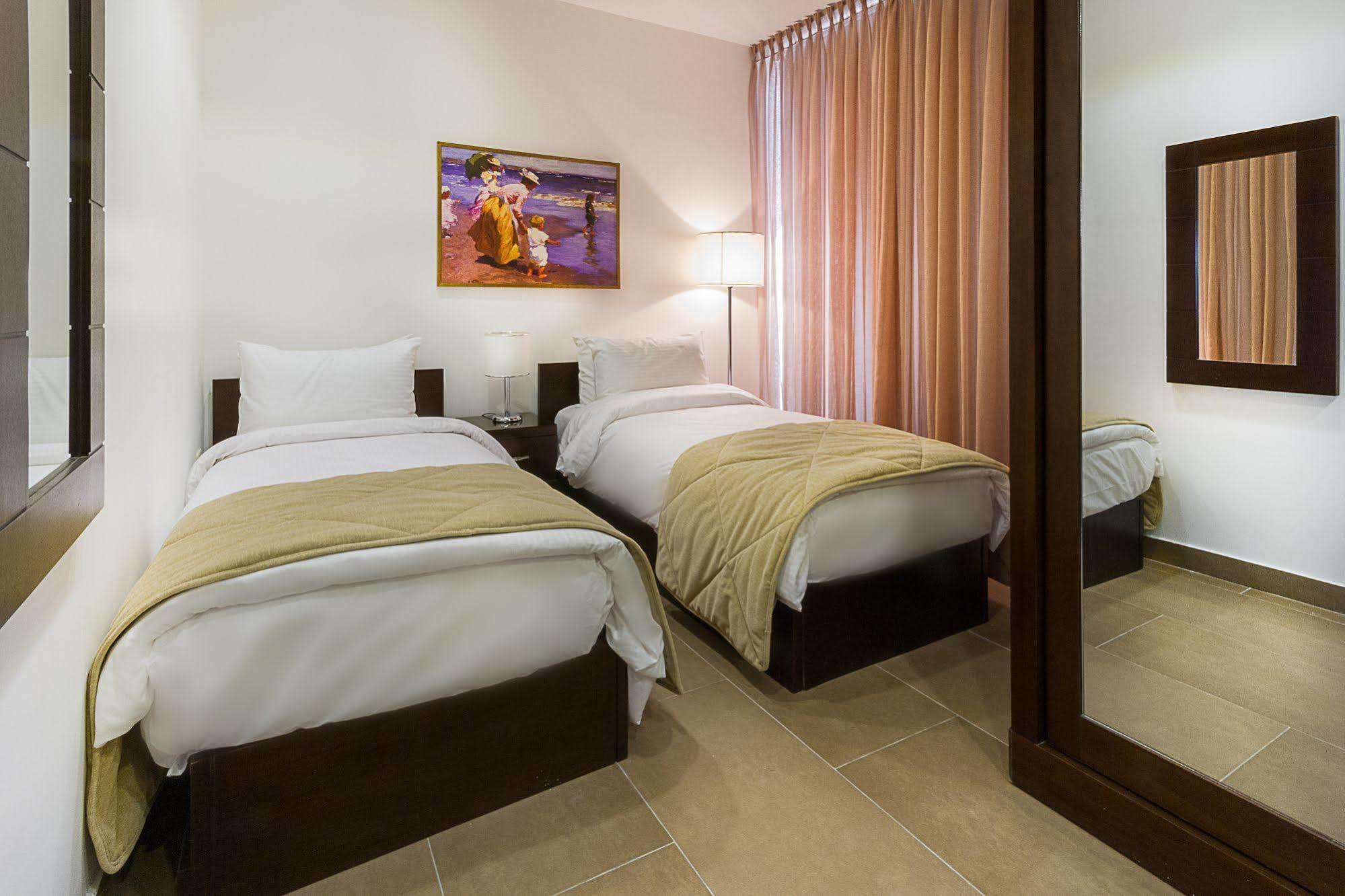 Nadine Hotel Suites อัมมาน ภายนอก รูปภาพ