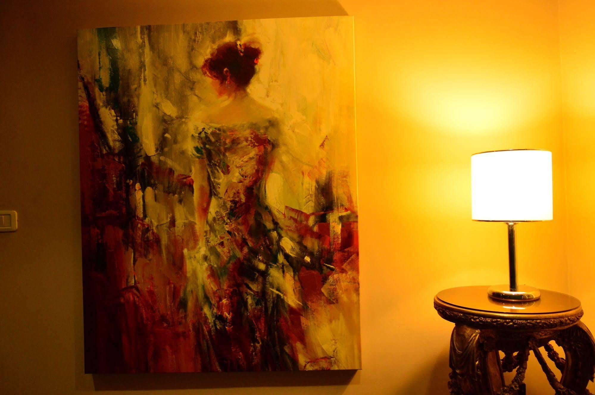 Nadine Hotel Suites อัมมาน ภายนอก รูปภาพ